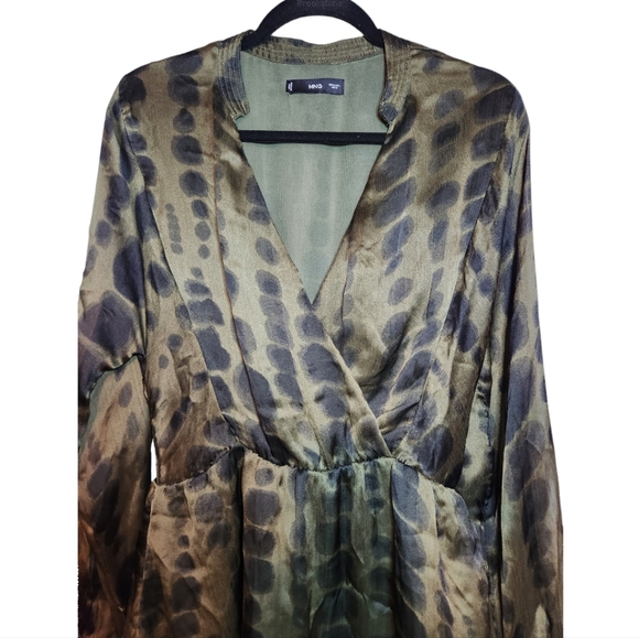 MNG Khaki Green Tie Dye Long Sleeve Tiered Satin Dress Size 6 - Picture 4 of 13